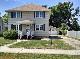 614 3rd St SW, Waseca, MN 56093