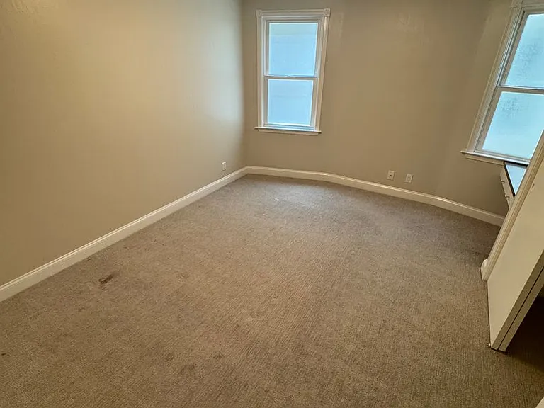 1142 Green Street 1 Sharp Pl — Photo 16
