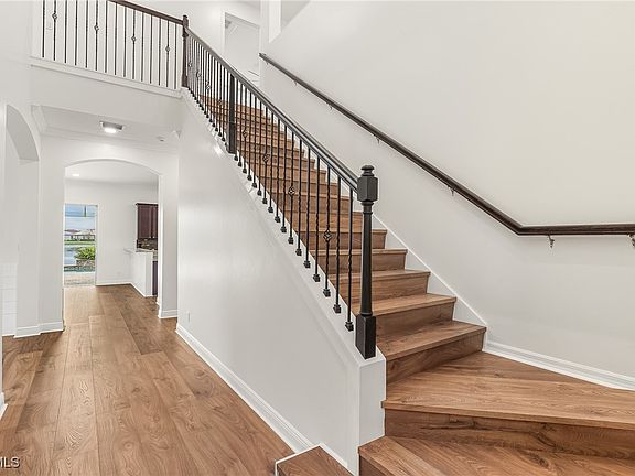 3rd image of 2608 Stonyhill Ct