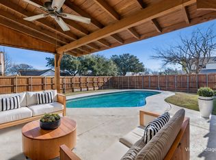 2922 Riviera Dr, Garland, TX 75040