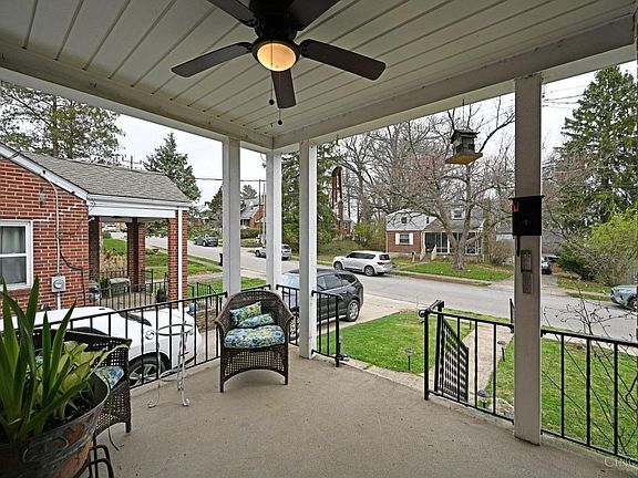 5th image of 2623 Saint Albans Ave