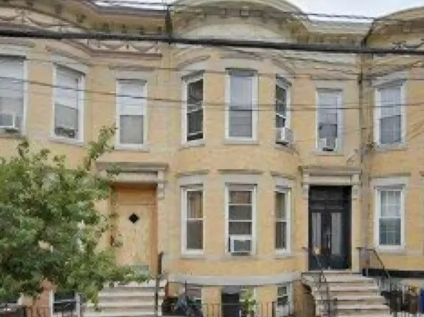 75-37 61ST Street, Ridgewood, NY 11385