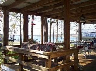 228 Pine Grv, Livingston, TX 77351