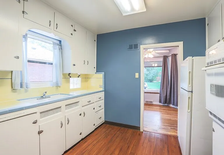 1254 Dahlia St — Photo 13