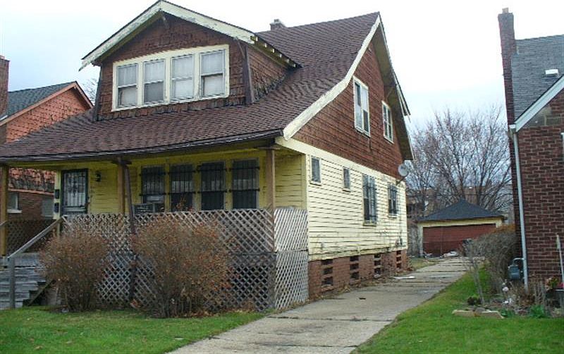 2nd image of 5220 Chalmers St