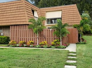 825 Center St APT 18B, Jupiter, FL 33458