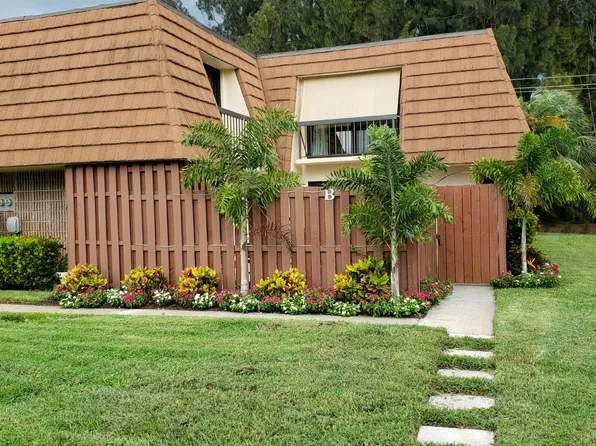 825 Center St APT 18B, Jupiter, FL 33458