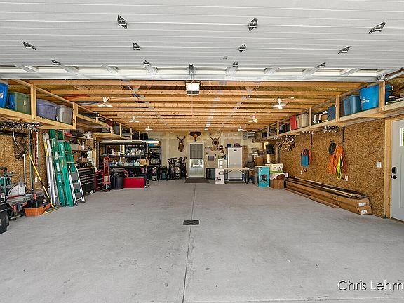 5th image of 1119 Willow Dr