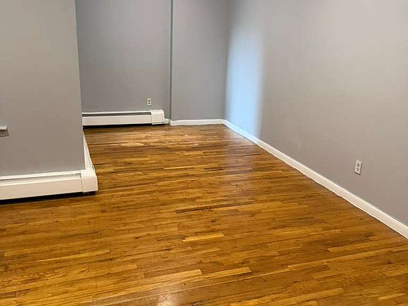 4th image of 211 W 146th St APT 1D