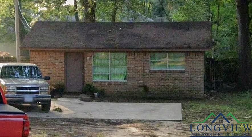 1st image of 436 Johnson St