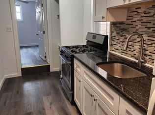 1945 Wharton St #2F, Philadelphia, PA 19146