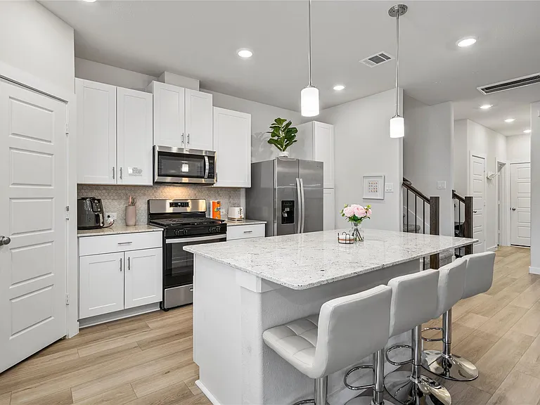 14742 Silent Gulf Ave — Photo 11
