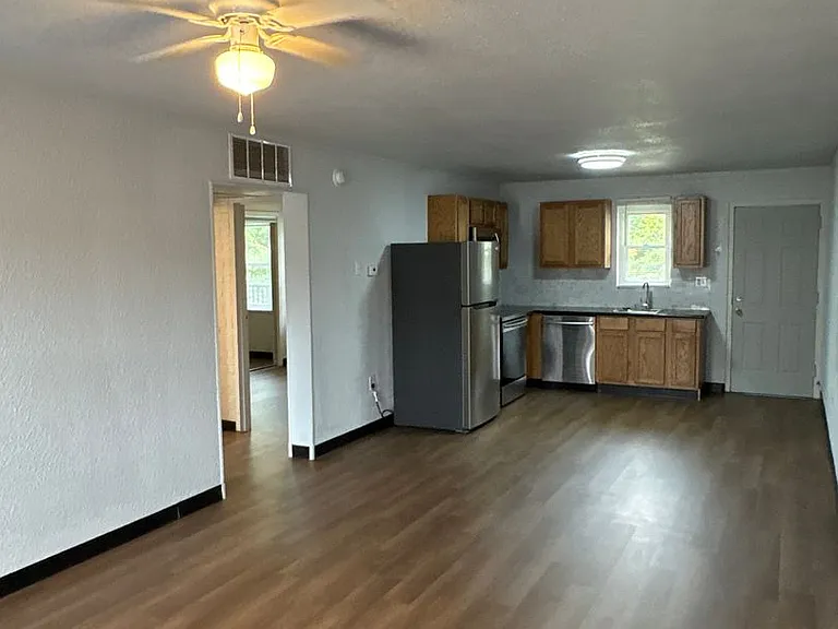 Bison Run apartments — Photo 6