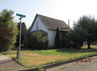 877 Front St, Junction City, OR 97448