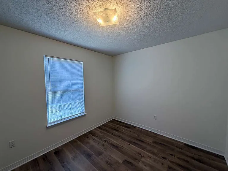 5326 Vernon Taylor Rd — Photo 17