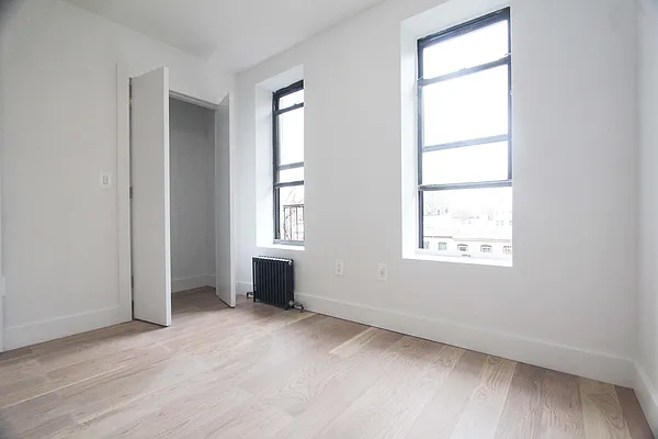 Rented by Nooklyn NYC LLC | media 23