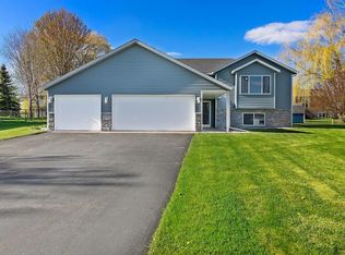 1913 W Birch Cir, Sartell, MN 56377