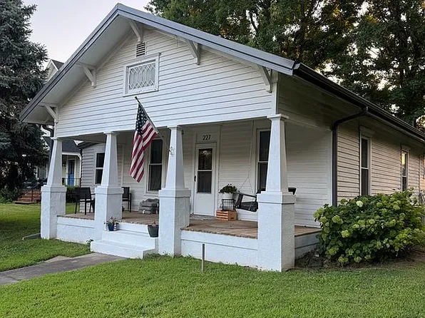 227 N Liberty St, Troy, KS 66087