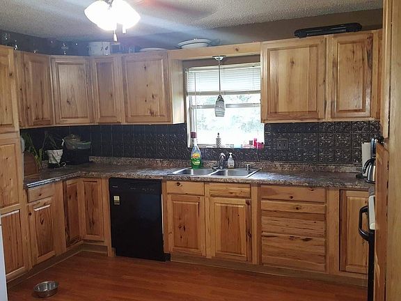 4th image of 406 S Green St