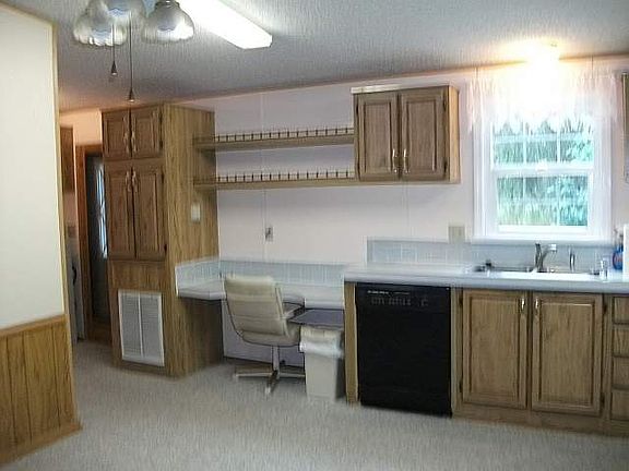 3rd image of 4834 Lakeland Harbor Cir