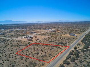 7979 Capelin Rd, Phelan, CA 92371