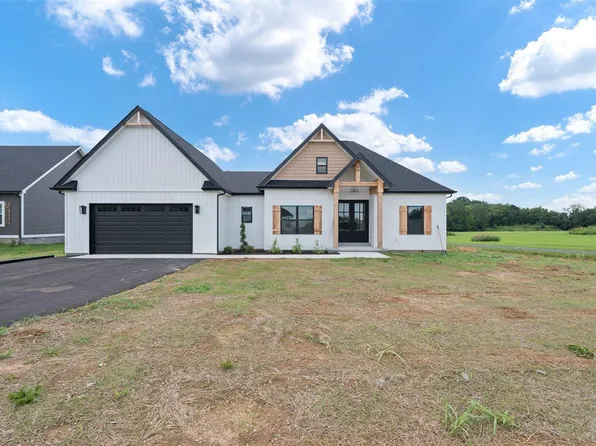 11 Cornerstone Dr, Alvaton, KY 42122