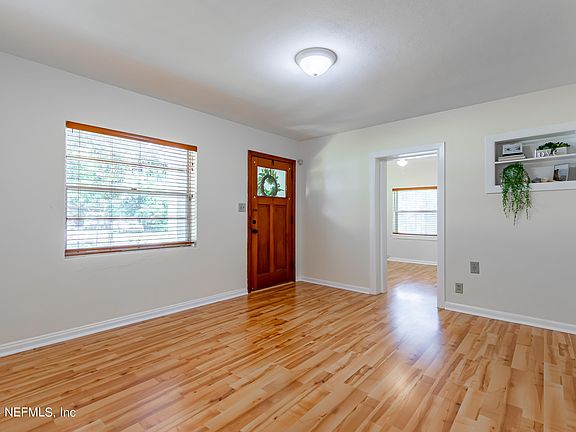 5th image of 5118 BANSHEE Avenue