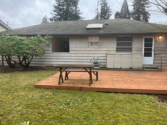 2nd image of 10602 NE 17th St
