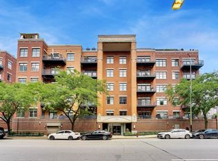 550 W Fulton St APT 202, Chicago, IL 60661