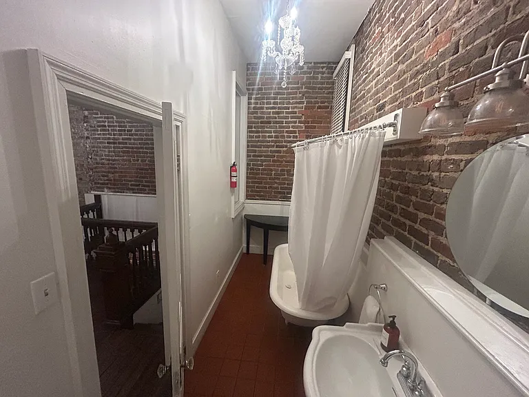 100 W Summit Hill Dr #205 — Photo 9