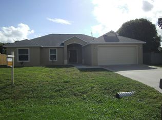 2060 Clover St NE, Palm Bay, FL 32905