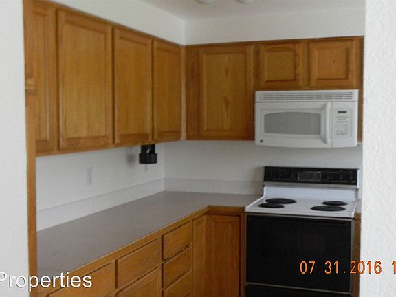 5th image of 9635 Amanda Dr NE