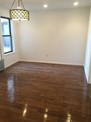 Rented by Lang Realty LLC | media 18