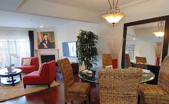 2nd image of 11911 Mayfield Ave APT 204