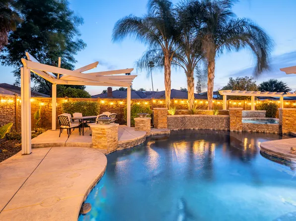 6495 N Angus St, Fresno, CA 93710