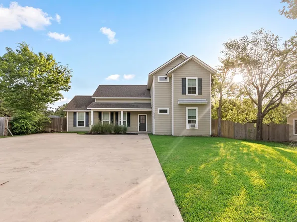 4309 Nagle St, Bryan, TX 77801
