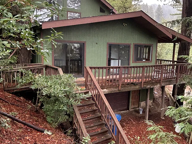 1200 Bear Creek Rd — Photo 2