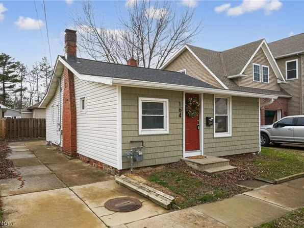 164 E 317th St, Willowick, OH 44095
