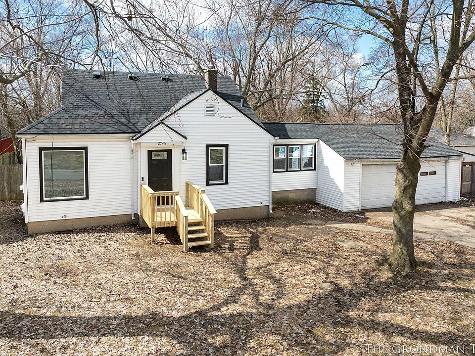 1st image of 2745 Tennyson Dr SW