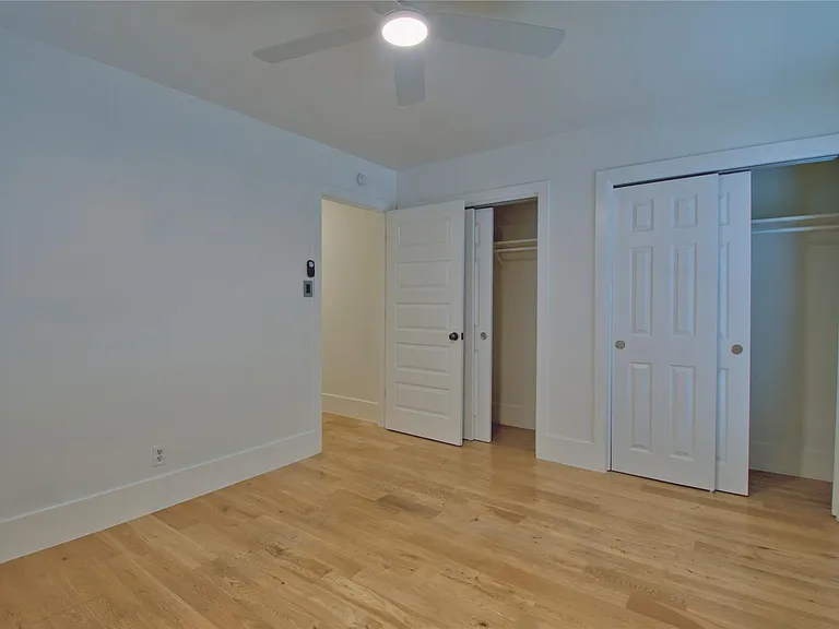 2604 Sherwood Ln — Photo 17