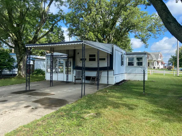 11017 Oak Cir #8, Lakeview, OH 43331