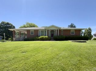 9817 Kimker Ln, Saint Louis, MO 63127