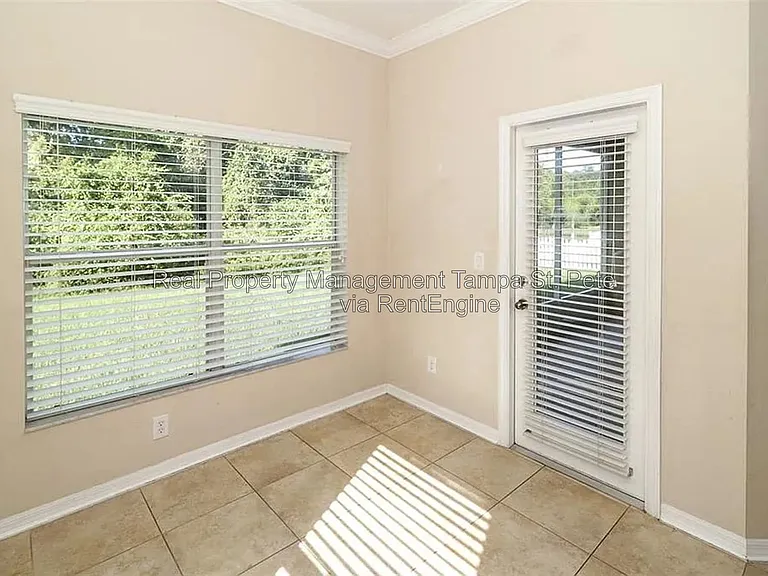 11446 Pennsville Ct — Photo 8