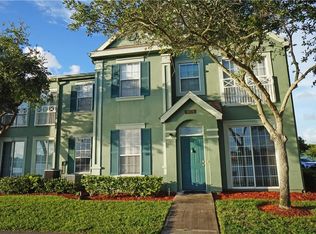 9018 Lake Chase Island Way #9018, Tampa, FL 33626