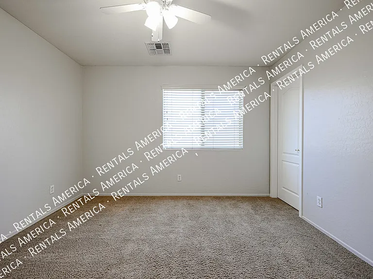 1155 E Winchester Pl — Photo 31