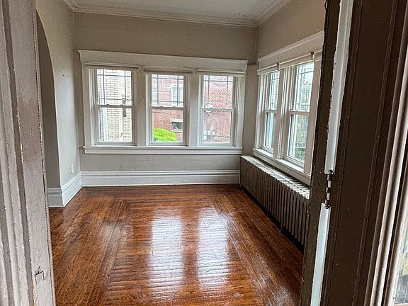 2nd image of 2928 Espy Ave #1