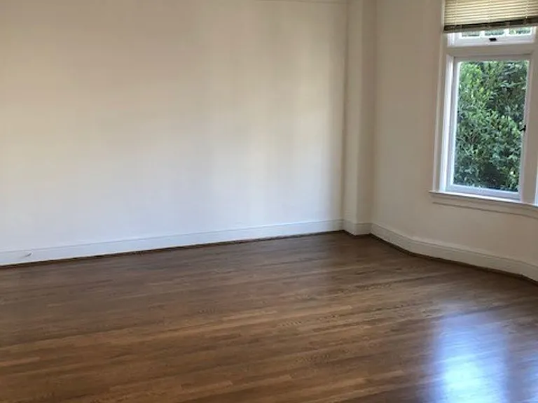 701 Pine St — Photo 5