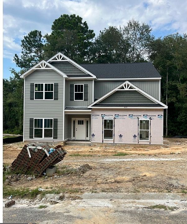 1st image of 409 Elwick Pl #32