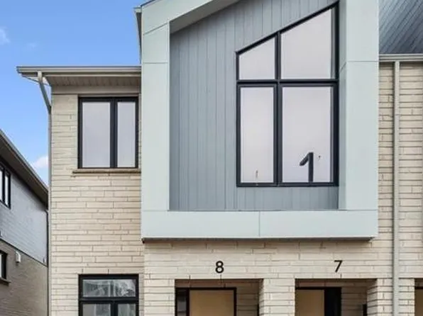 15 Stauffer Woods Trl #B8, Kitchener, ON N2P 0L1