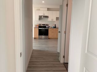 181 Elmira Rd S #105, Guelph, ON N1K 0B6